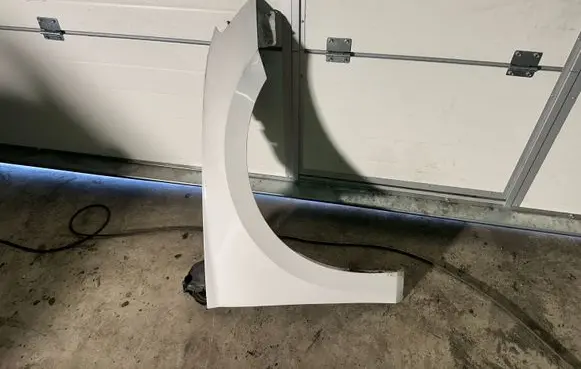 Skoda Superb B8 (3V) Fender