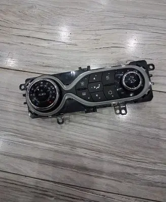 Renault Zoe Climate control unit 275100906R