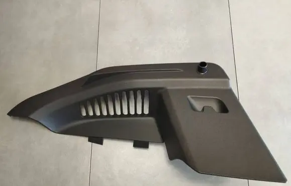 Seat Leon IV Parcel shelf load cover mount bracket 5FA867761