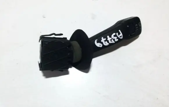 BMW 5 E39 Wiper control stalk 8360879