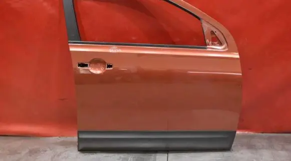 Nissan Qashqai Front door