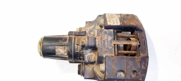 Tesla Model S Rear brake caliper 102125200F