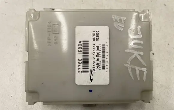 Nissan Juke I F15 Other control units/modules 277601KB0A 523010 060511