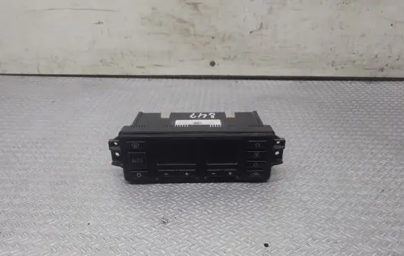 Audi A4 S4 B5 8D Climate control unit 8L0820043D