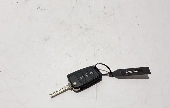 Skoda Fabia Mk4 (6VA) Ignition key/card 6V0959752K