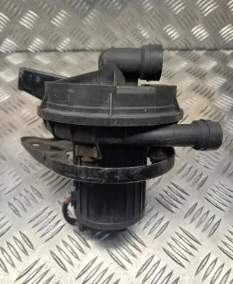 Audi A4 S4 B6 8E 8H Secondary air pump 8E0906613D 06A959253B