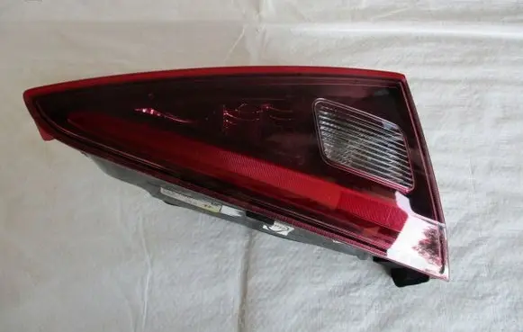Alfa Romeo Giulia Tailgate rear/tail lights