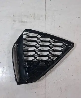 Audi RS6 C8 Front bumper lower grill 4K8807681D