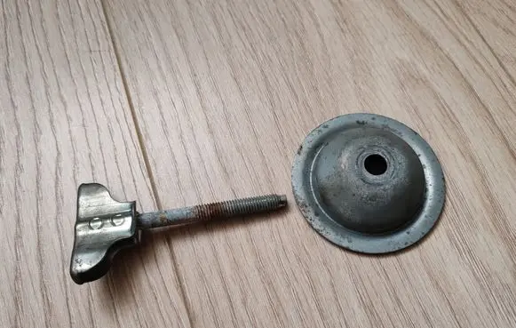 Subaru Legacy R16 spare wheel 