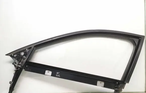 Audi A3 S3 8P Front door window/glass frame 8p4837629 8p4867367