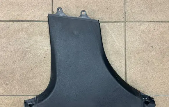 Mercedes-Benz C W205 (B) pillar trim (bottom) A2056900025