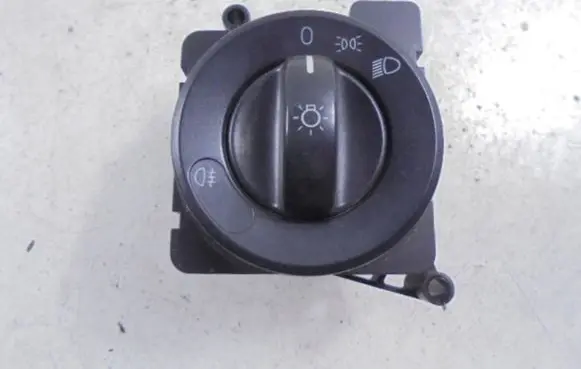 Mercedes-Benz Sprinter W906 Light switch A9065450104