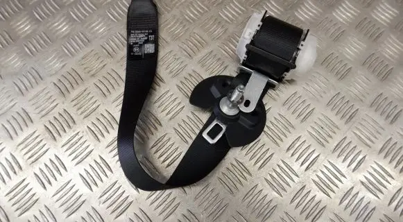 Toyota Highlander XU70 Third row seat belt 735600E100