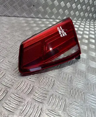 Volkswagen PASSAT B8 Tailgate rear/tail lights