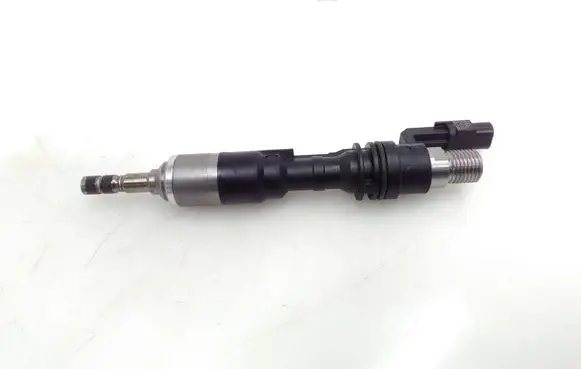 Mazda CX-30 Fuel injector HF0113250B 003441320