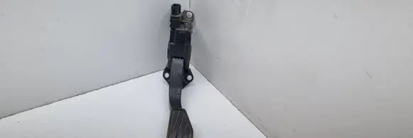 Suzuki Grand Vitara II Accelerator throttle pedal 590065J02