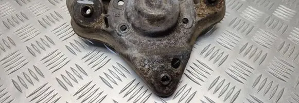 Volkswagen PASSAT B5 Coil spring mount 8D0412383E