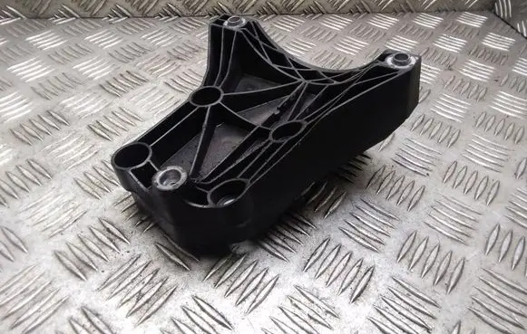 BMW 7 E65 E66 A/C compressor mount bracket 7792202 64557792202 6455779220203