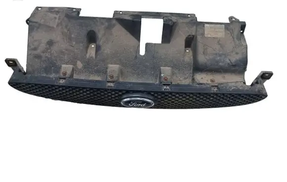 Ford Escort Front grill 95AG16613CP