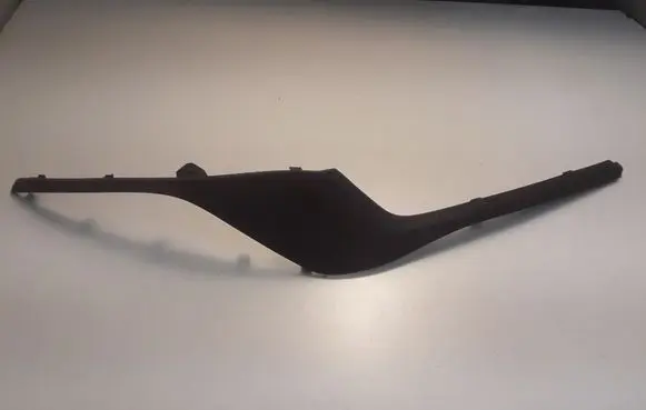 Volvo V40 Front bumper splitter molding 31347087