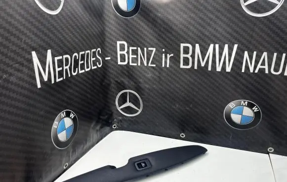 BMW 5 E60 E61 Rear door interior handle 1111955