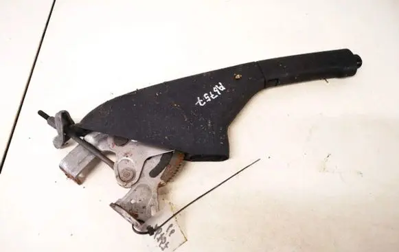 Handbrake/parking brake lever assembly