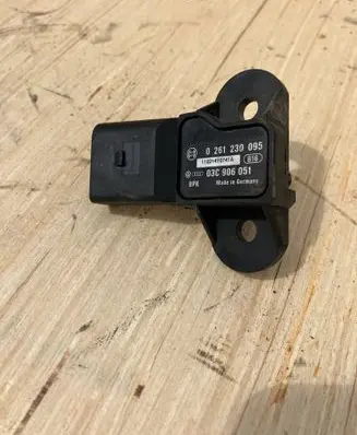 Seat Ibiza IV (6J,6P) Air pressure sensor 0261230095 03C906051 110214T0741A