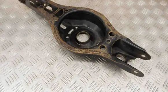 Toyota C-HR I Rear upper control arm/wishbone 48730F4010