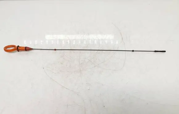 Volkswagen PASSAT B6 Oil level dip stick 06a115611p