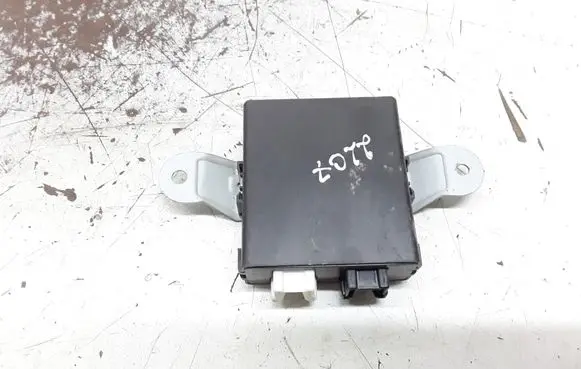 Hyundai Santa Fe Window wiper relay 9875026000
