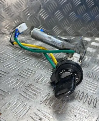Hyundai Terracan Ignition lock