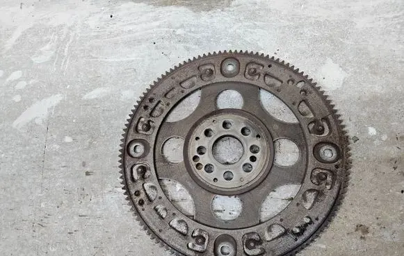 BMW 5 E60 E61 Flywheel 779796405 7797964
