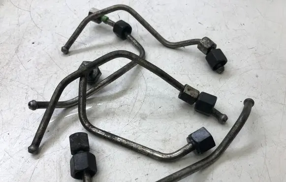 Peugeot 308 Fuel main line pipe