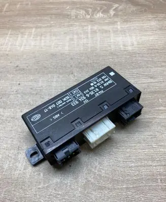 BMW 5 E39 Door control unit/module 6924933 5DK007048