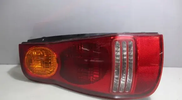 Hyundai Matrix Rear/tail lights 08-221-1919L