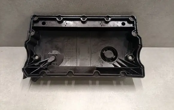 Audi A4 S4 B7 8E 8H Rocker cam cover 038103475 038103475S