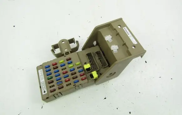 Subaru Forester SH Fuse box set 82201FG010