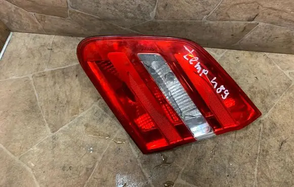 Mercedes-Benz B W246 W242 Tailgate rear/tail lights A2469066400