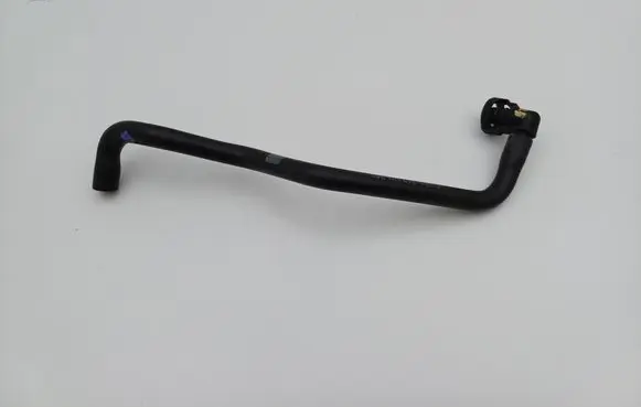 Skoda Fabia Mk2 (5J) Breather hose/pipe 03E103493
