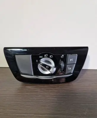 BMW 5 G30 G31 Light switch 9493731 18347910