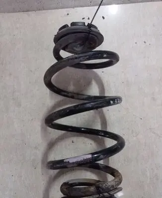 Nissan Note (E11) Rear coil spring