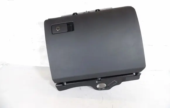 Volkswagen PASSAT B6 Glove box 3C1857114