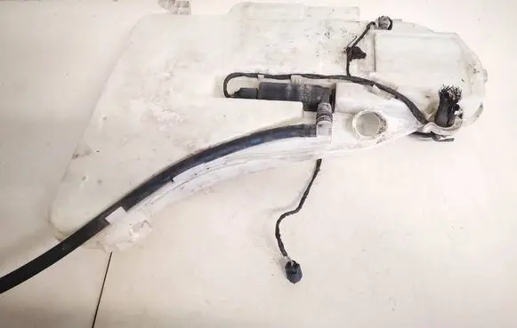 BMW 5 F10 F11 Windshield washer fluid reservoir/tank 7269663 7269665