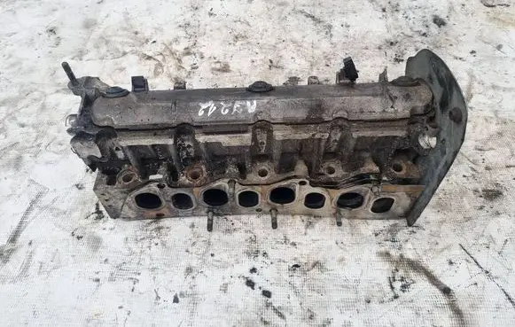 Renault Laguna II Engine head 