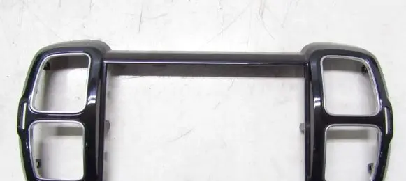 Citroen C5 Aircross Radio/GPS head unit trim 9817076477