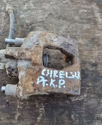 Chrysler Voyager Front brake caliper