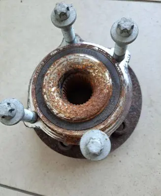 Mercedes-Benz GLA H247 Rear wheel ball bearing 