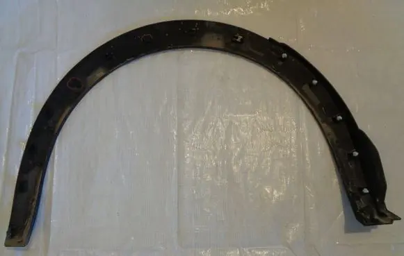 Peugeot 5008 II Rear arch trim