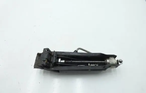 Volkswagen Touran I Lift Jack 1T0011031A