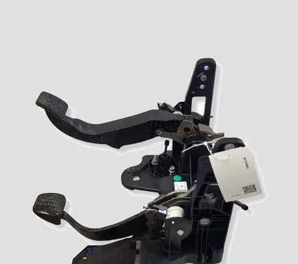 Opel Zafira C Pedal assembly 13316715 2723057 0000567